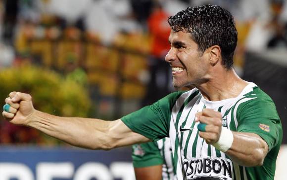 Ángel conquistó cuatro títulos de Liga, uno de Copa y una Interamericana, vistiendo los colores de Nacional. FOTO ARCHIVO 
