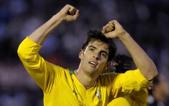 Considerado el mejor jugador del mundo en 2007, el brasileño Kaká anunció su retiro del fútbol. FOTO ARCHIVO