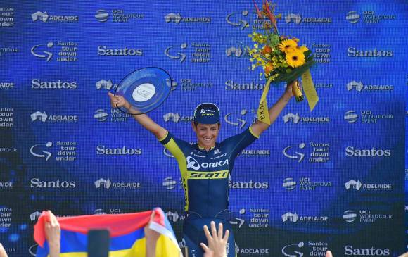 El ciclista colombiano Esteban Chaves subió a lsegundo lugar del podio en el Tour Down Under de Australia. FOTO AFP