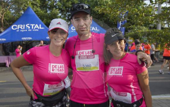 Algunos de los participantes de la Carrera de las Rosas. FOTO Donaldo Zuluaga