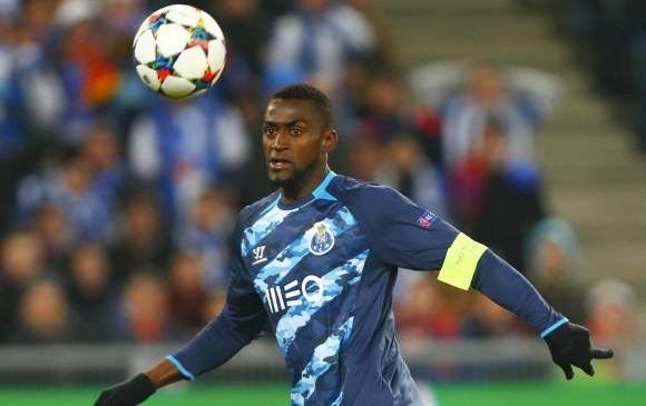 Jackson Martínez lideró a los lusos durante los 90 minutos del partido. FOTO REUTERS