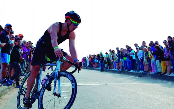Otro espectáculo deportivo tendrá la afición antioqueña en Guatapé por cuenta de la triatlón, cuarta válida nacional. FOTO cortesía Sportravel