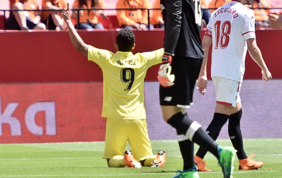 Pese a marcar, el jugador colombiano pidió disculpas a la afición de su exequipo. FOTO EFE