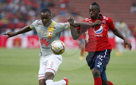 El delantero Juan Fernando Caicedo cuenta con el respaldo del técnico en la titular del rojo. FOTO manuel saldarriaga