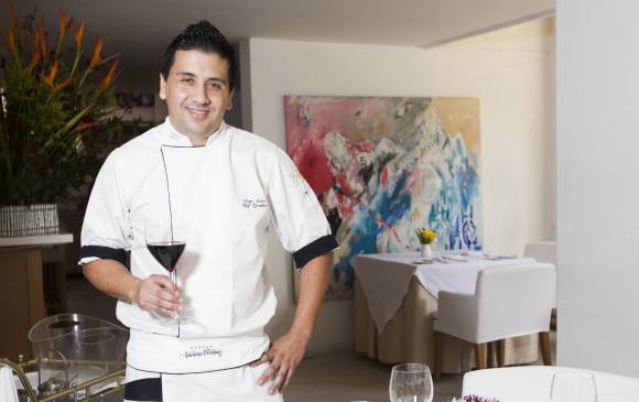 Diego Aveiro, el chef argentino que se quedó en Medellín en el restaurante Brulée. FOTO Edwin Bustamante