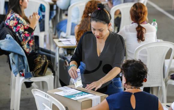 El día de elecciones, según el proyecto, se deberá financiar el transporte público en los municipios. FOTO Julio césar Herrera