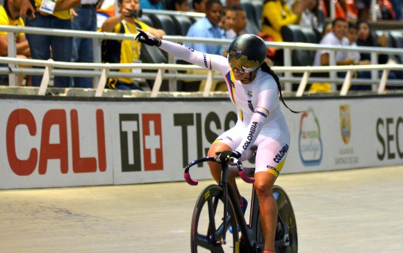 Mariana ganó oro en la prueba de velocidad femenina junto a Martha Bayona en los Juegos Bolivarianos 2017. FOTO Colprensa
