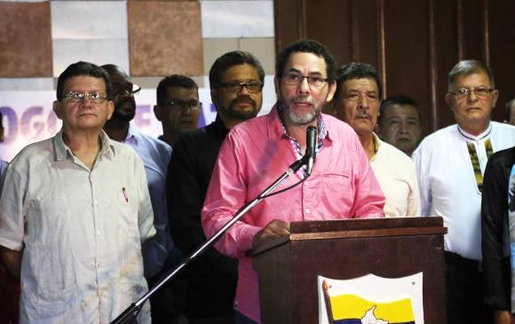 Entre los puntos acordados en noviembre de 2013, quedó consignada la realización de cambios institucionales para facilitar la constitución de partidos políticos en el país. FOTO colprensa