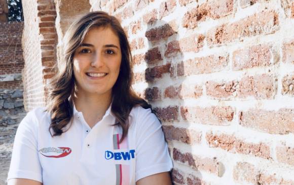 Hoy, otras dos prácticas, para completar el segundo día de test. Tatiana Calderón espera mejorar tiempos. FOTO twitter de Tatiana 