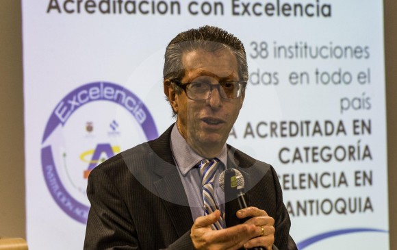 Andrés Aguirre, director General del Hospital Pablo Tobón Uribe, resaltó de ECHO, la apuesta que hace por la calidad del talento humano de los hospitales regionales. FOTOS JULIO CÉSAR HERRERA 