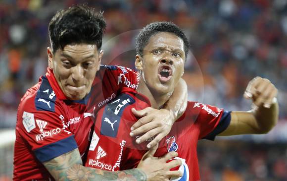 Germán Ezequiel Cano y Yairo Moreno, dos hombres clave en el actual proceso del Independiente Medellín. Entre los dos llevan 15 goles en el campeonato. FOTO Manuel Saldarriaga