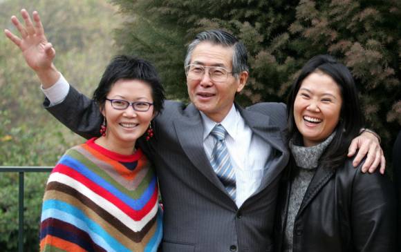 Fujimori no solo fue condenado por varios casos de corrupción, sino que se investiga si tuvo parte en las masacres paramilitares de Barrios Altos y La Cantuta. EFE