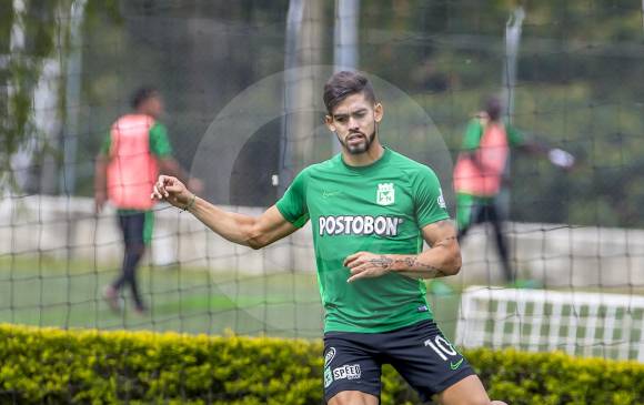 Desde que Andrade llegó a Nacional, los hinchas reconocen su labor y que el 10 no le queda grande. FOTO juan a. sánchez