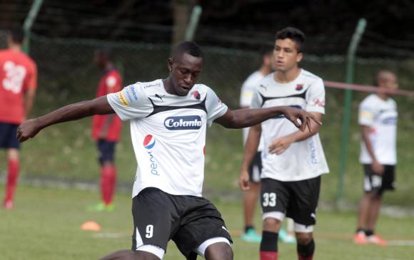 Medellín necesita hoy del aporte goleador de Juan Fernando Caicedo para lograr una victoria que acerque la clasificación definitiva a las finales de la Liga Águila-2. FOTO manuel saldarriaga