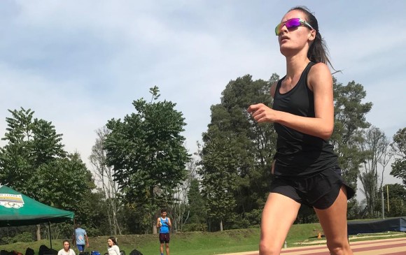 Sandra Lorena Arenas, atleta que compite en la prueba de los 20 kilómetros marcha. FOTO Tomada de Instagram @lorenaarenasc