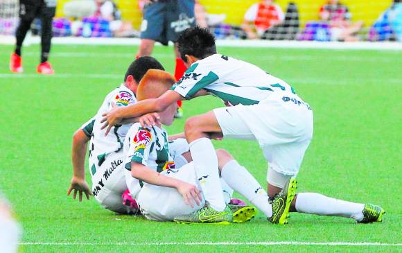 Atlético Nacional celebró su segundo título en el Ponyfútbol, al vencer 2-1 al DIM en la final. FOTO Jaime Pérez
