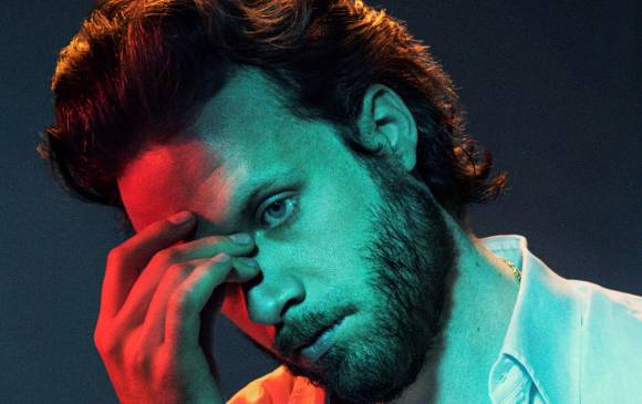 El cuarto disco rde Father John Misty reafirma el favoritismo de la crítica indi por el estadounidense. FOTO Cortesía sub pop records