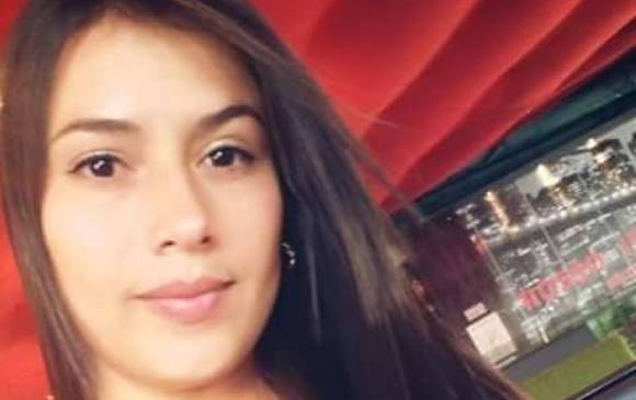La joven colombiana Giuliana Andrea Acevedo, de 21 años, cuyo cadáver descuartizado apareció en el Río Mapocho de Santiago el pasado fin de semana. FOTO @Tuluaaldia