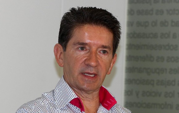 El candidato Luis Pérez fue alcalde de Medellín entre 2001 y 2004. FOTO Julio césar herrera 