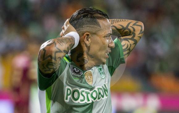 El delantero de Nacional se podría perder los próximos cuatro juegos con el verde, arrancando desde este miércoles ante Jaguares. FOTO JAIME PÉREZ
