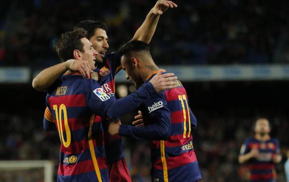 Messi, Suárez y Neymar, tres genios del fútbol mundial que aportan su magia al Barcelona español. FOTO ap