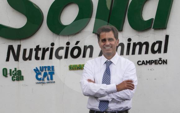 Mauricio Campillo Orozco es abogado de la Universidad de Medellín y preside al Grupo Solla desde 2009. FOTO jaime pérez