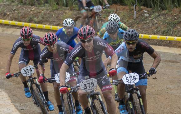Una gran rivalidad se presenció en la prueba open del Clásico, una de las más vibrantes ayer en Caldas. FOTO DONALDO ZULUAGA