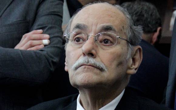 El senador Horacio Serpa le dirá adiós a su característico bigote. FOTO COLPRENSA