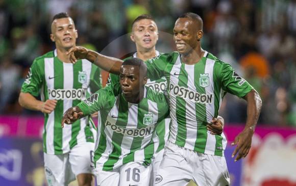 En la imagen, tres de los refuerzos y un juvenil. En primer plano, Cristian Dájome y Edwin Velasco, después, Juan Pablo Ramírez. Cierra el grupo Matheus Uribe. FOTO Julio César Herrera