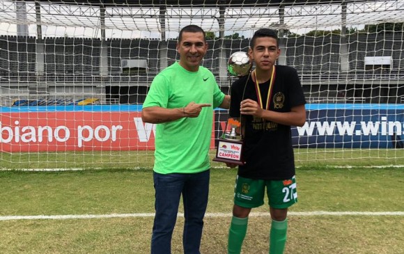 Emilio Aristizábal quedó campeón con la selección paisa en el torneo Nacional infantil 2019. FOTO cortesía @aristigol09