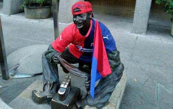 En la antesala de clásicos recientes también han aparecido iniciativas similares en las calles de Medellín. FOTO: CORTESÍA