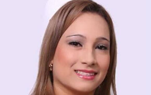 La joven enfermera Deicy Johana Gómez López, de 32 años, no pudo vencer su lucha contra el virus y falleció el domingo. FOTO CORTESÍA