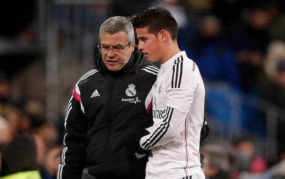 James Rodríguez salió lesionado del partido ante el Sevilla donde hizo el primer gol del partido (2-1). FOTO AP