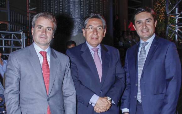 Pablo Robledo, Néstor Humberto Martínez y Camilo Martínez. Foto Cámara Lúcida.