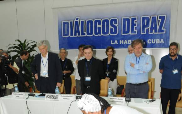 A la mesa de negociaciones viajaron cinco delegaciones, cada una de 12 víctimas del conflicto armado, a entrevistarse con los representantes del Gobierno Nacional y las Farc. FOTO colprensa 