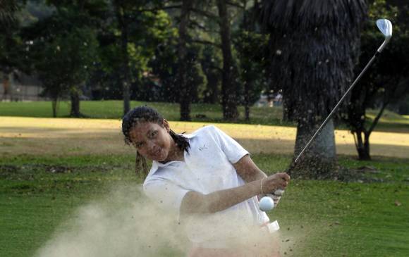 Manuela Gómez fortalecerá sus entrenamientos con miras a las nuevas pruebas que tendrá en este 2015. FOTO jaime pérez