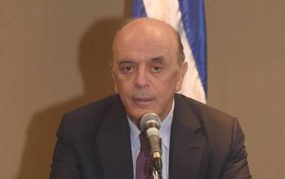 El ministro de Relaciones Exteriores de Brasil, José Serra, se unió a Paraguay al expresar sus reservas respecto al traspaso de la presidencia de Mercosur a Venezuela, y pidió postergarlo. FOTO afp