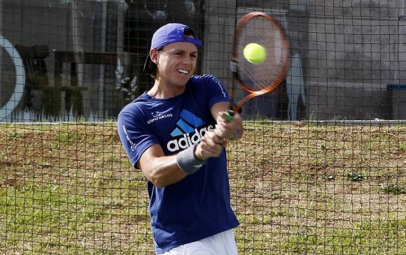 Alejandro González -Grupo Aros-, tenista antioqueño del circuito ATP. FOTO Juan Antonio Sánchez