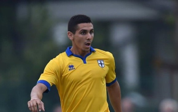 El volante paraguayo Walter Rodríguez durante su paso por el Parma de Italia. A sus 24 años llega al Medellín con la ilusión de convertirse en ficha importante para el equipo. FOTO getty