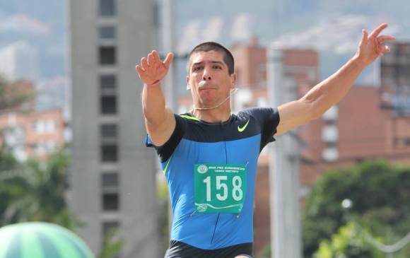 Daniel Pineda S. LARGO