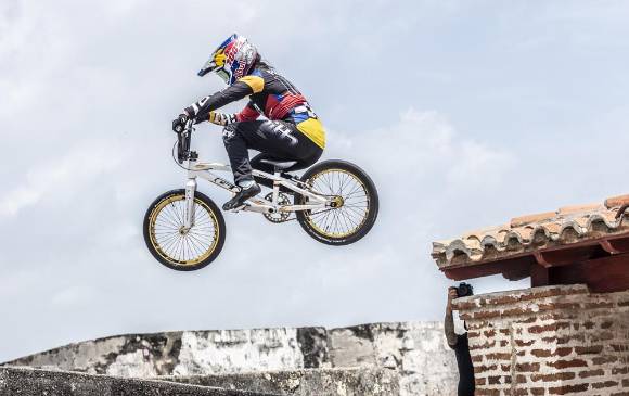 ¡Su nueva fortaleza! Mariana Pajón entrenó en el Castillo de San Felipe