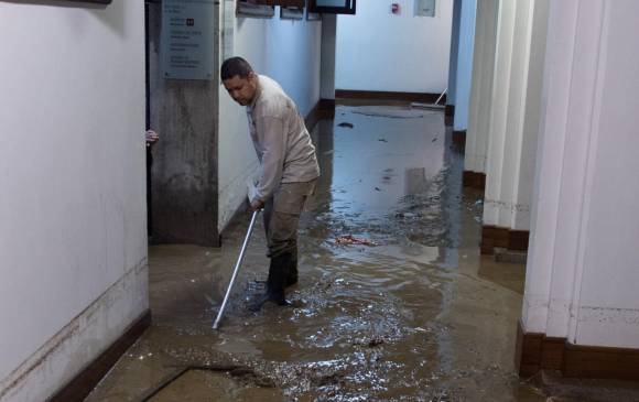 El Museo de Antioquia lo cerraron para limpiarlo el sábado desde las 4:00 p.m. y ayer todo el día. FOTO Cortesía