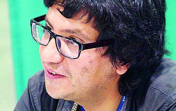 Estos cuatro escritores leerán en la Fiesta del Libro:Alejandro Zambra, de Chile.