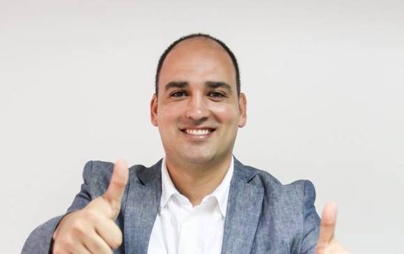 Óscar Andrés Pérez, candidato por el Centro Democrático, y nuevo alcalde de Bello. FOTO FACEBOOK ÓSCAR PÉREZ