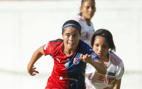 En la Liga Femenina, Paula Botero jugó para equipos como Cúcuta Deportivo, Envigado y Medellín-Formas Íntimas, este último con el que fue subcampeona el año pasado. FOTO Edwin Bustamante