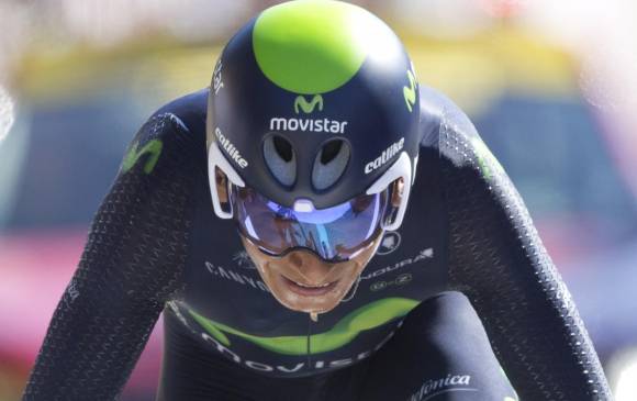 Nairo Quintana perdió 1:03 minutos en la contrarreloj respecto a Froome, y en la general se aleja a 2:59 del líder. FOTO AP