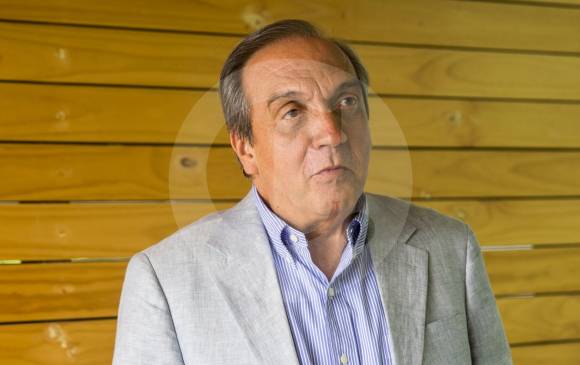 Luis Alfredo Ramos habría recibido respaldo de dirigentes de los partidos liberal, conservador y Centro D. FOTO Esteban vanegas. 
