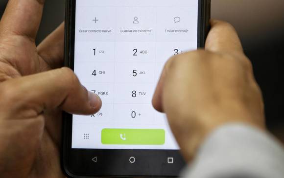 Claro afirma que no está en posición dominante, pues los demás operadores actúan con independencia, y tienen la capacidad de mover el mercado con ofertas. FOTO: Colprensa
