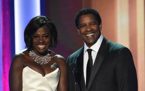 Viola Davis y Denzel Washington ganaron por sus actuaciones en la cinta Fences. FOTO AFP