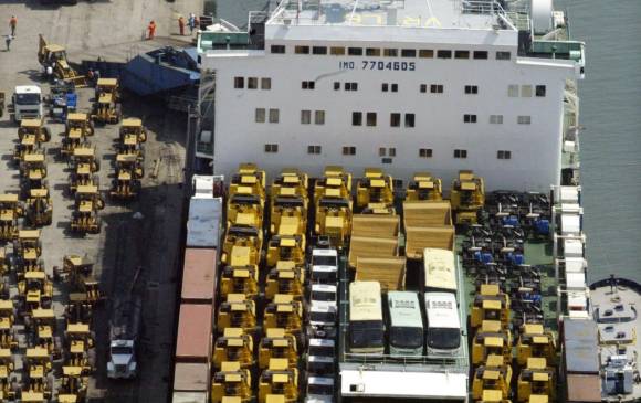 Brasil registró un superávit comercial de 7.195 millones de dólares, por encima de los pronósticos de economistas. FOTO REUTERS